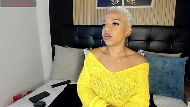 summer night  online show from 12, 2, 2025