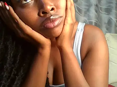 Chocolate queen2 online show from 20, 12, 2024