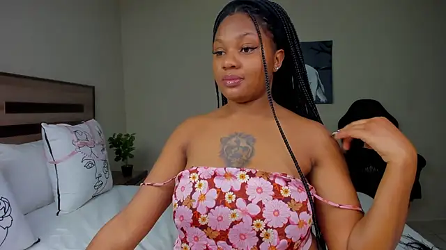 Renee-18 online show from 17, 9, 2025