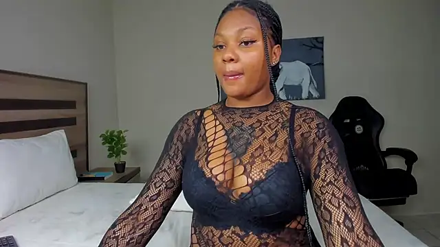 Renee-18 online show from 24, 9, 2025