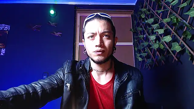 Dicaprioo  online show from 21, 10, 2025