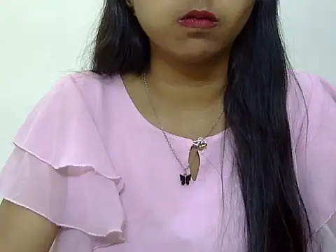 momo lov online show from 17, 3, 2025