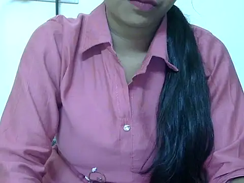 momo lov online show from 13, 10, 2025