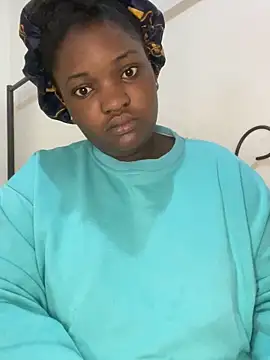 Snapshot of sweet18creamybigpussy chatting on 14, 2, 2026 sweet18creamybigpussy online show from 14, 2, 2026