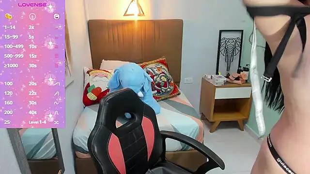 delilaquinn online show from 19, 12, 2024