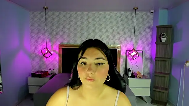 delilaquinn online show from 20, 3, 2025