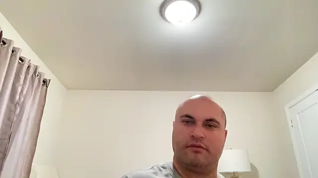 SluggishChase99 online show from 10, 1, 2025