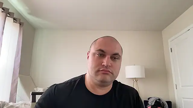 SluggishChase99 online show from 14, 3, 2025