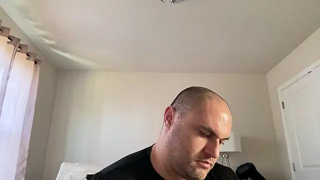 SluggishChase99 online show from 18, 3, 2025