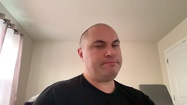 SluggishChase99 online show from 15, 2, 2026