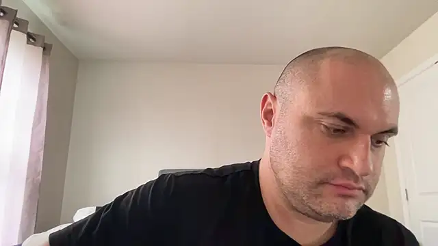 SluggishChase99 online show from 11, 3, 2026