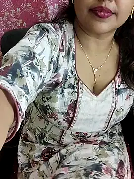 Snapshot of joya_bhabi chatting on 4, 5, 2026 joya bhabi online show from 4, 5, 2026