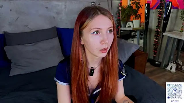 Snapshot of izi-fox chatting on 10, 4, 2026 izi-fox online show from 10, 4, 2026