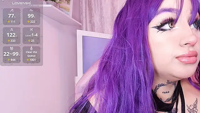 bella-green online show from 9, 1, 2025