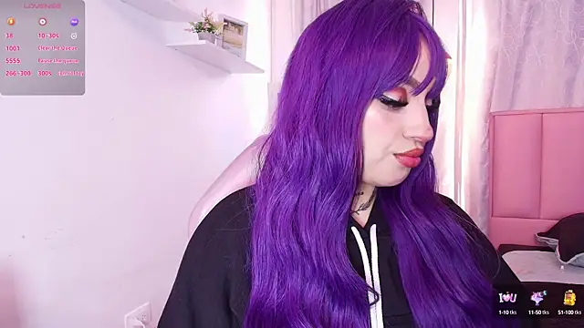 bella-green online show from 10, 1, 2025