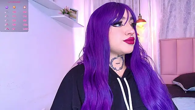 bella-green online show from 13, 1, 2025