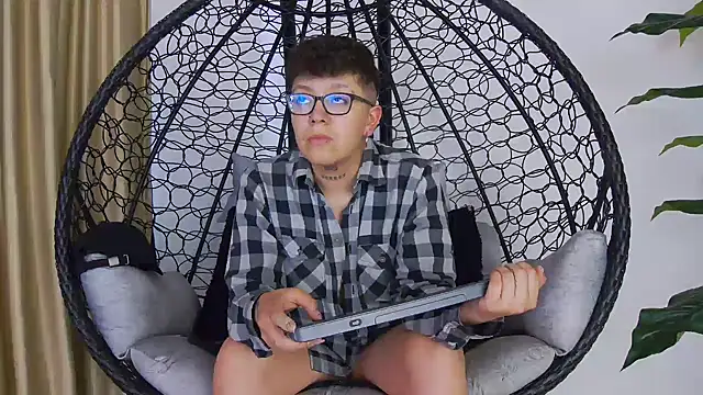 alex noa online show from 13, 11, 2025