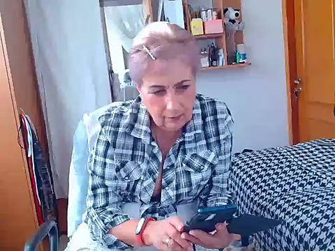 Snapshot of Victoria5643 chatting on 9, 2, 2025 Victoria5643 online show from 9, 2, 2025