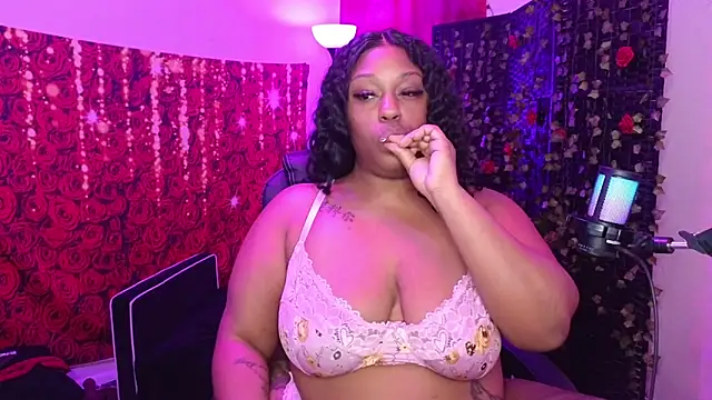 cheriserozequeen online show from 4, 2, 2026