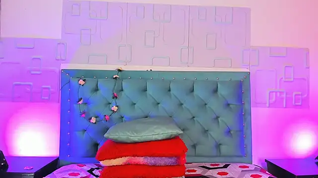 Snapshot of thamara26 chatting on 18, 3, 2025 thamara26 online show from 18, 3, 2025