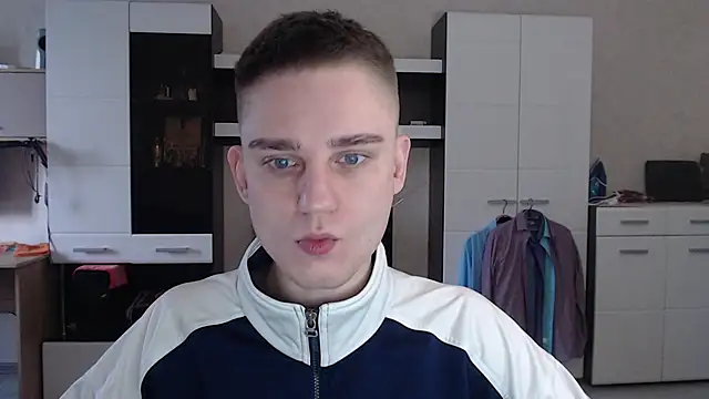 angryzan online show from 10, 1, 2025