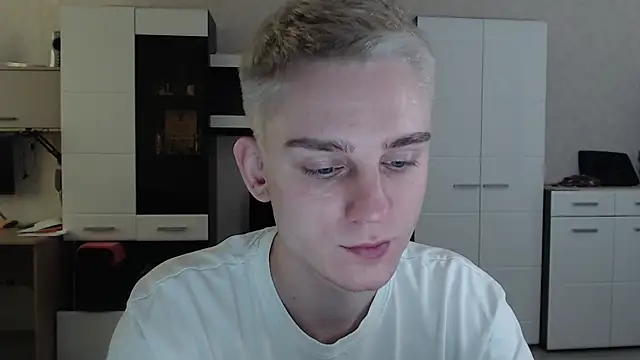 angryzan online show from 17, 2, 2025