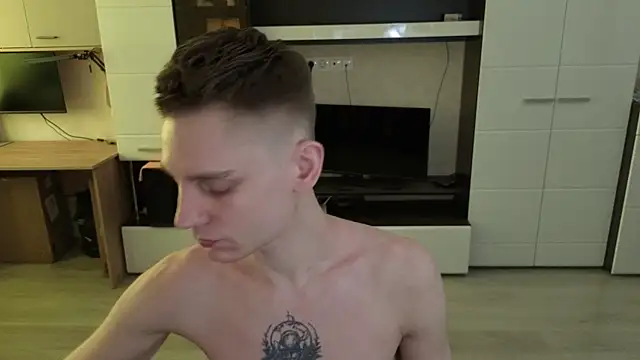 angryzan online show from 16, 4, 2026