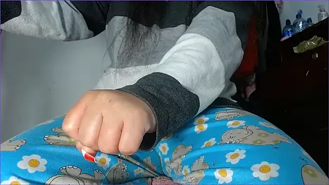 hairy pussywet online show from 11, 1, 2026