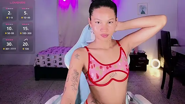 Peggy Funn online show from 4, 10, 2025