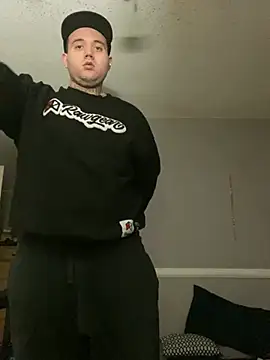 Snapshot of 817raul chatting on 15, 12, 2024 817raul online show from 15, 12, 2024