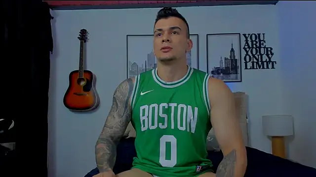 Snapshot of seancarreraa chatting on 10, 1, 2025 seancarreraa online show from 10, 1, 2025