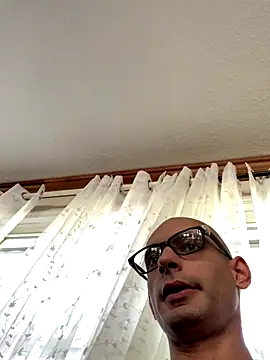 hailzeffn online show from 28, 9, 2025