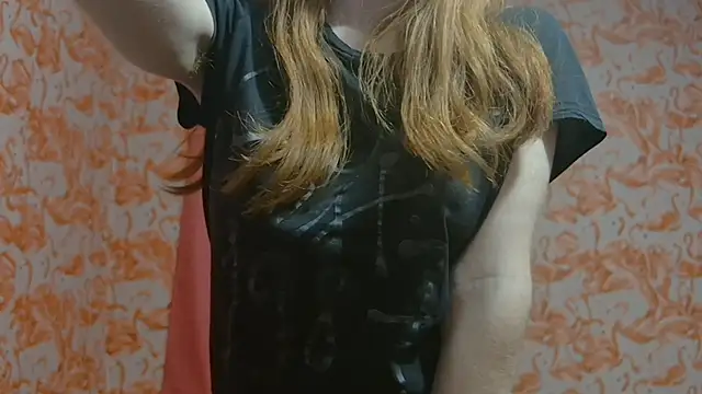 strawberrysmoothie online show from 9, 2, 2025