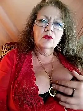 Snapshot of Snezhana chatting on 17, 9, 2025 Snezhana online show from 17, 9, 2025