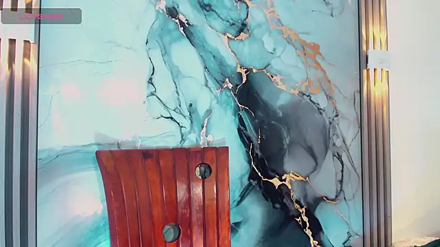 khiara moretti online show from 5, 2, 2026