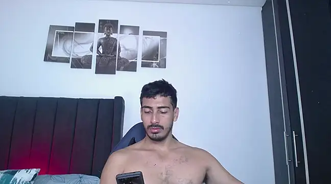 Snapshot of muscle_ares chatting on 14, 3, 2025 muscle ares online show from 14, 3, 2025