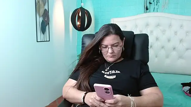 MsJossie online show from 14, 1, 2025