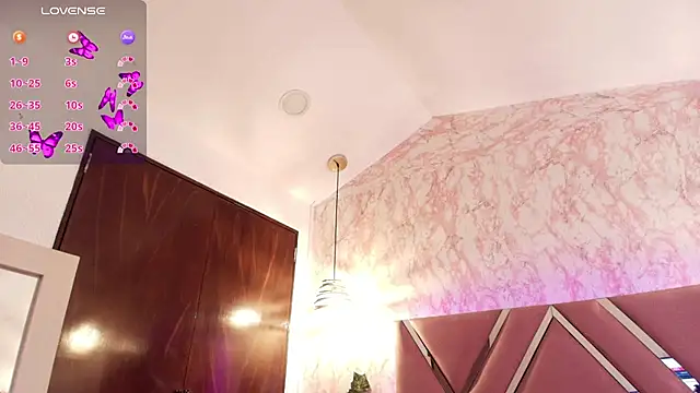 Snapshot of Miaa_Smiith1 chatting on 12, 3, 2025 Miaa Smiith1 online show from 12, 3, 2025