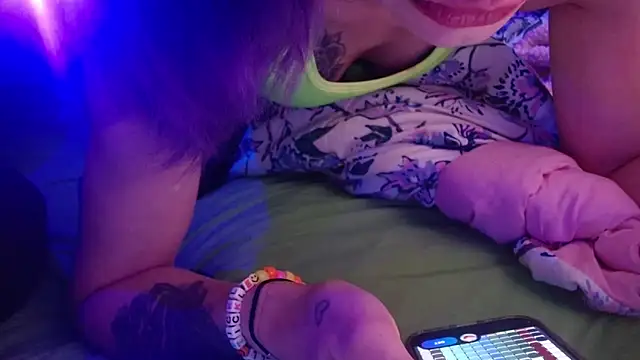 watermellonpussy online show from 12, 4, 2026