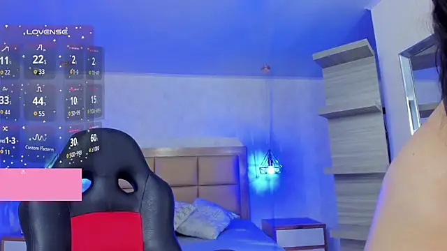 LARSONMIA online show from 7, 10, 2025