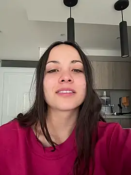 Megan Rodrigo online show from 30, 6, 2026