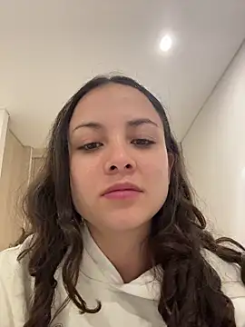 Megan Rodrigo online show from 16, 7, 2026