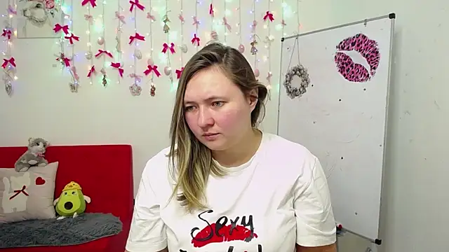 SallyVerda online show from 5, 4, 2026