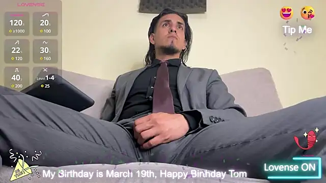 Snapshot of Tom_blunt96 chatting on 20, 3, 2025 Tom blunt96 online show from 20, 3, 2025