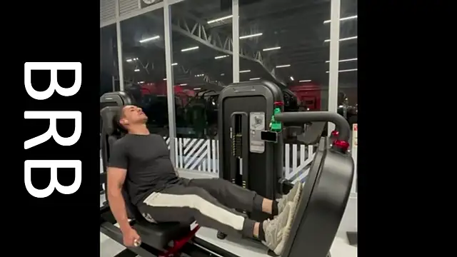 Tom blunt96 online show from 29, 3, 2026