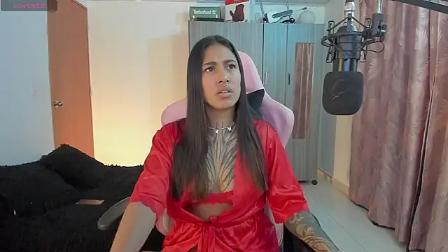 Kayla foxxy online show from 8, 2, 2025