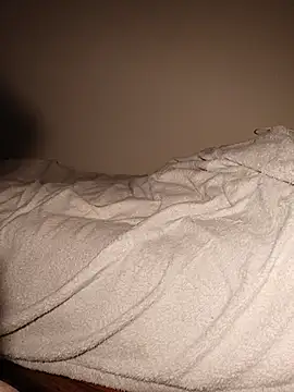 Snapshot of niesmialy39oon chatting on 18, 3, 2026 niesmialy39oon online show from 18, 3, 2026