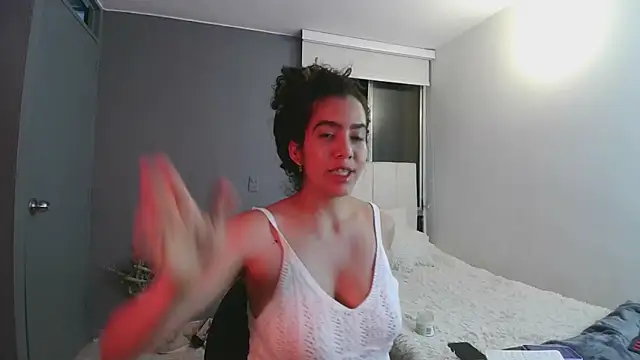 arteverena online show from 8, 3, 2025