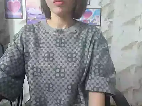 Love bug15 online show from 13, 3, 2025