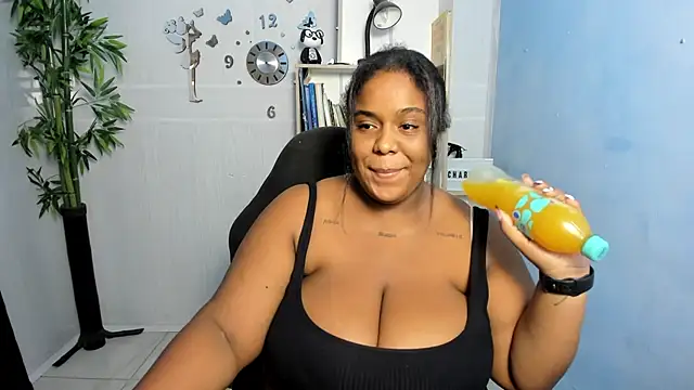 bbw charlote online show from 18, 3, 2025